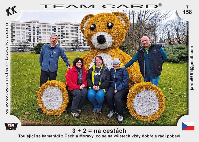 3 + 2 = na cestách